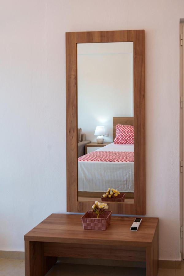 Star Beach Apartment Kastrí エクステリア 写真